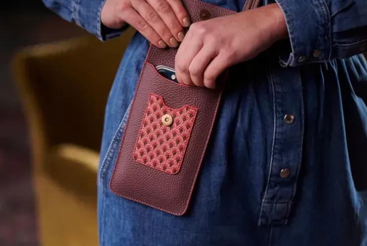 Ümhangetaschen|Pip Studio Telefontasche Kyoto Festival Dunkel /Khaki Rosa